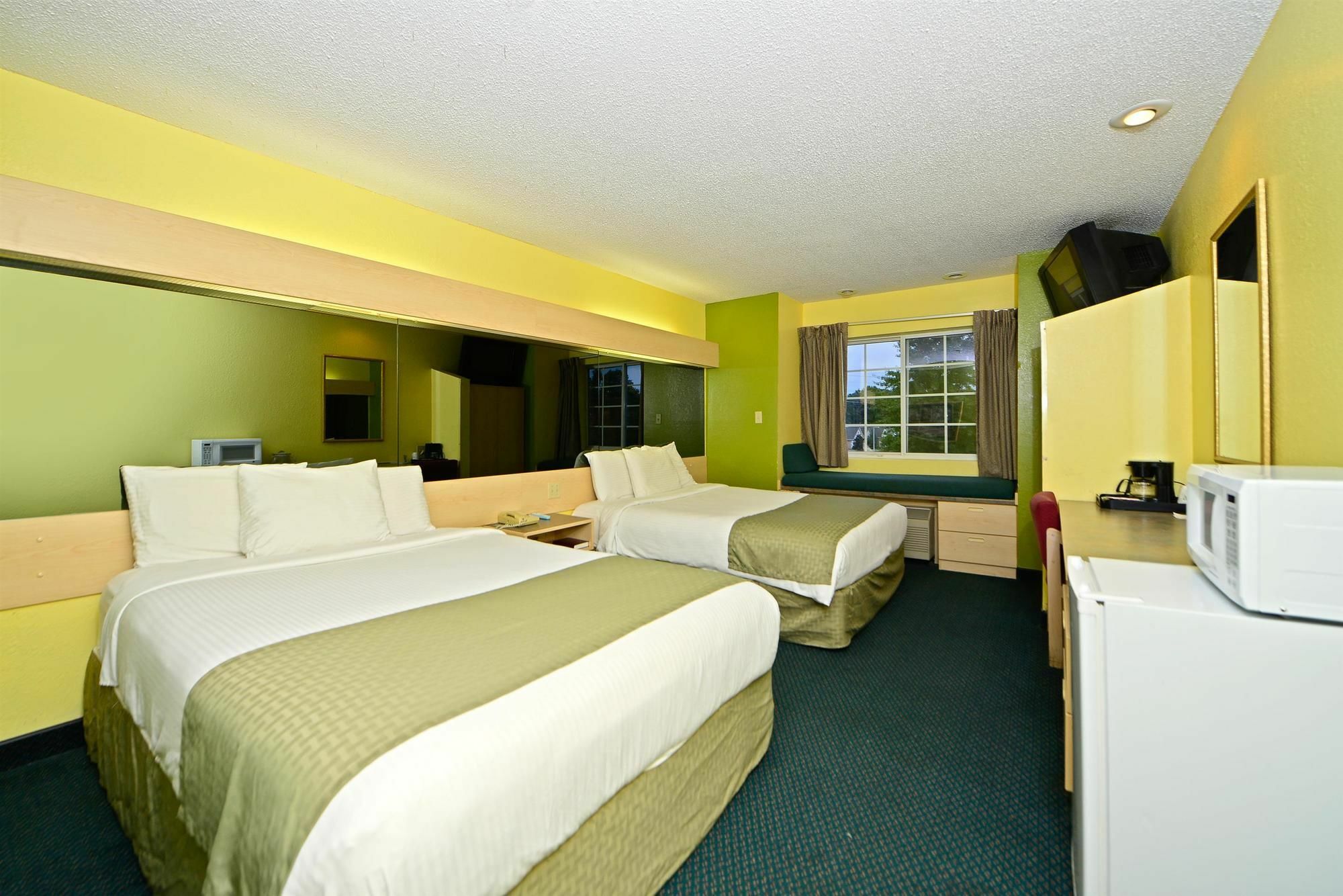 Americas Best Value Inn & Suites Jackson, Tn Exterior photo